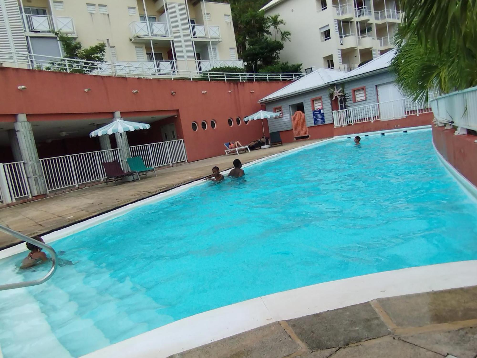 Location Saisonniere Vue Mer A Tartane ลา ทรินิเต ภายนอก รูปภาพ